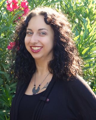 Photo of Thea Noelle-Colleen Miller, Pre-Licensed Professional, AMFT