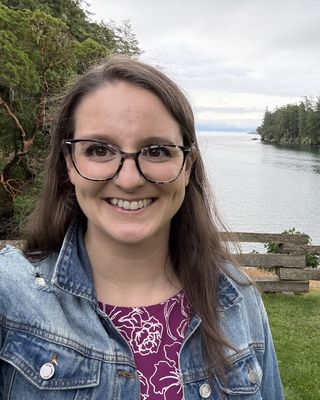 Photo of Stephanie Hawryliw, Psychologist, MC, R Psych
