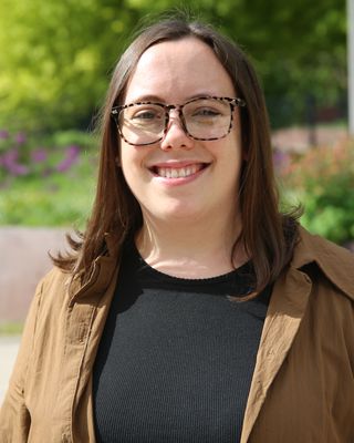 Photo of Leslie Alton, Licensed Clinical Professional Counselor, MS, LCPC, MHC, LPC