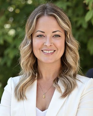 Photo of Dr. Chandler Broadbent, Psychologist, PsyD