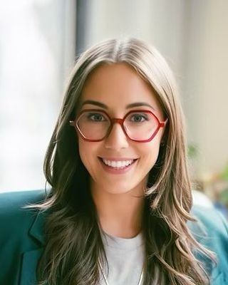 Photo of Sara Battista - Greenhouse Psychotherapy, Licensed Professional Counselor, LCPC, LPC