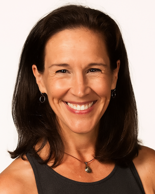 Photo of Elizabeth Jáuregui, Clinical Social Work/Therapist, MSW, LCSW