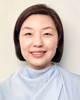 Photo of Zhen Han, Clinical Social Work/Therapist, LCSW