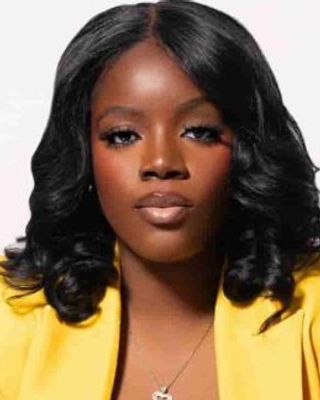 Photo of Esther Omisore, Marriage & Family Therapist, MS, LMFT
