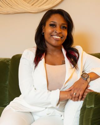 Photo of Summer C. C. Warren, Pre-Licensed Professional