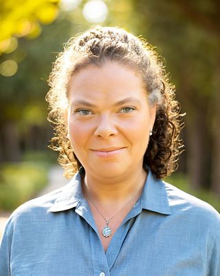Photo of Julie Yankowsky, Psychiatric Nurse Practitioner, MSN, PMHNP