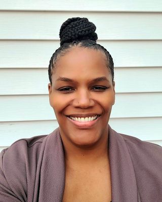 Photo of Regina Walker, Licensed Mental Health Counselor Associate, MS, LMHCA