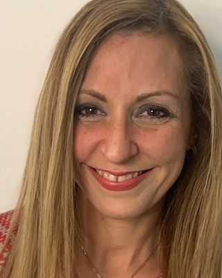 Photo of Damaris Davila, Psychologist, Dr