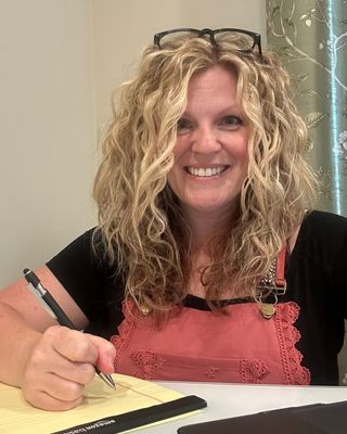 Photo of Selena Morefield, Licensed Clinical Professional Counselor, MA, LCPC, LCP