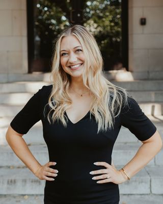 Photo of Lauren Harlow, Psychiatric Nurse Practitioner, MSN, PMHNP