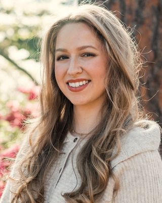 Photo of Alyssa M Weaver, Marriage & Family Therapist Associate in Research Triangle Park, NC