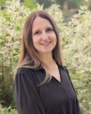 Photo of Gwen Bonnell - Swan Therapeutic Services, Counsellor, CCC, MACP, RSW