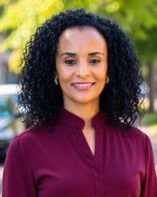 Photo of Yizu Kibreab, Clinical Social Work/Therapist, MSW, LSWAIC