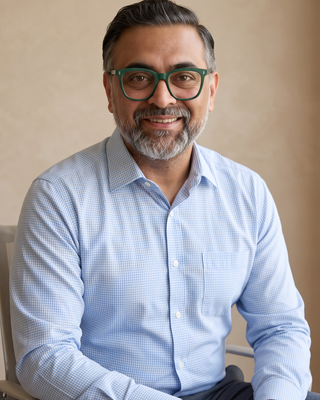 Photo of Nimir Raval, Registered Social Worker, MSW, RSW, ACC-ICF