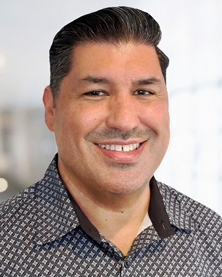 Photo of Ozcar Ascencio, Marriage & Family Therapist, LMFT