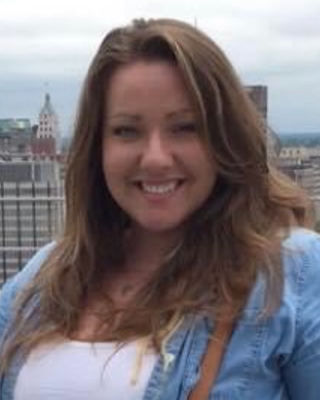Photo of Shaye Warren, Pre-Licensed Professional in Effingham, IL
