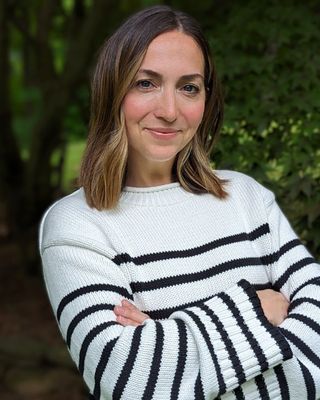Photo of Anna Esser, Psychiatric Nurse Practitioner, MSN, PMHNP-