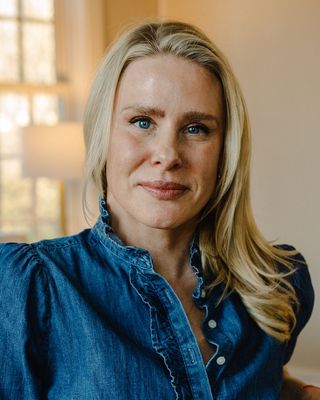 Photo of Jessi Fortmann Page, Marriage & Family Therapist Associate, MMFT, L3 IFS