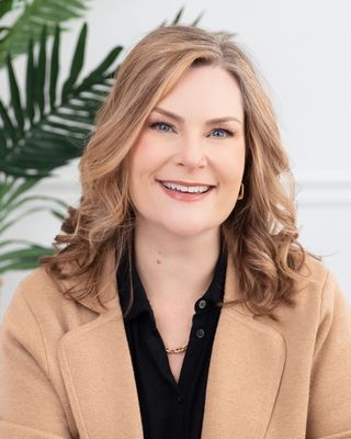 Photo of Alice McGuin, Clinical Social Work/Therapist, LCSW