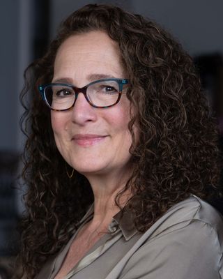 Photo of Victoria Hoskins, Marriage & Family Therapist, LMFT