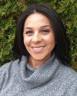 Photo of Natalie Velazquez, Licensed Professional Counselor in Gurnee, IL