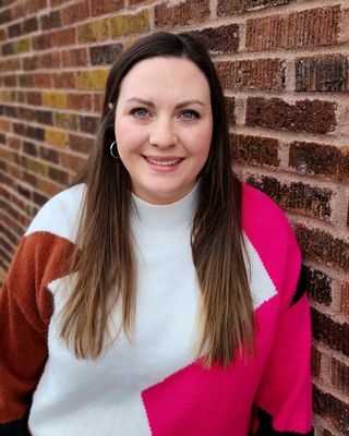 Photo of Marisha Clay, Clinical Social Work/Therapist, MSW, LICSW