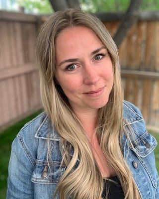 Photo of Michelle Jones - The Newly Institute Calgary, Psychologist, MCP, RPsych