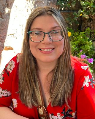 Photo of Zoe Richards, Counsellor, MBACP
