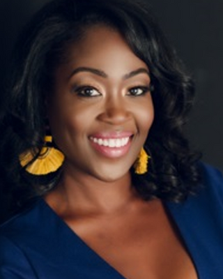 Photo of Glynita Bell, Clinical Social Work/Therapist