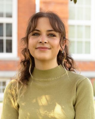 Photo of Anya Congreve, Pre-Licensed Professional