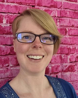 Photo of Helen Drew - The Art Hearth Psychotherapy and Coaching, Registered Psychotherapist (Qualifying), ExAT