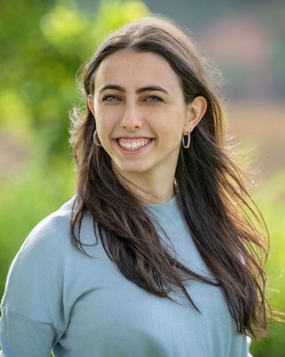 Photo of Sara Ben-Zvi, Psychologist, PsyD