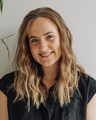 Photo of Lea Huizenga, Pre-Licensed Professional