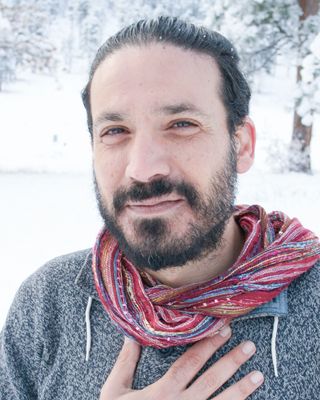 Photo of Alon Yizhak, MT-BC
