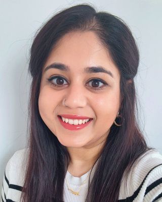 Photo of Henna Mistry, Psychotherapist, MBABCP