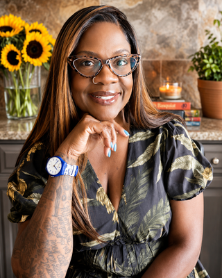 Photo of Jericia Johnson, Licensed Professional Counselor, BSW, MEd, LPC