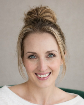 Photo of Lynette Orth, Clinical Social Work/Therapist, LCSW