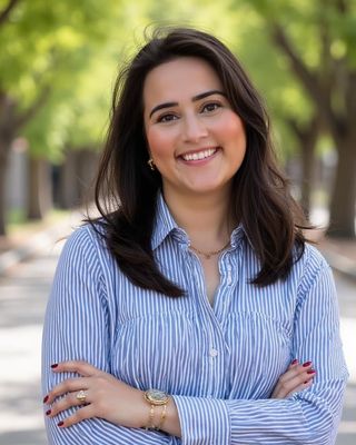 Photo of Raniya Shakir, Licensed Clinical Mental Health Counselor, MA, LCMHC, NCC
