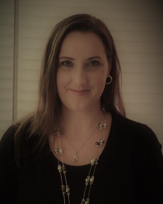 Photo of Christina Harris, Counsellor in R3R, MB