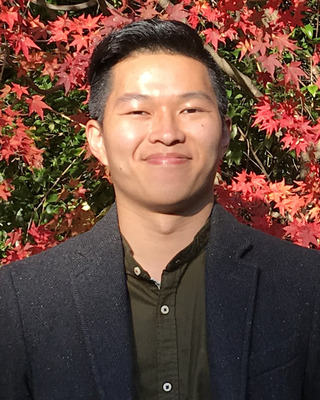 Photo of Jonathan Le, Counselor in Kensington, MD