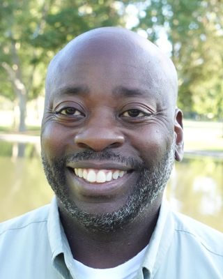 Photo of Damien Small, Marriage & Family Therapist Associate, MA, AMFT