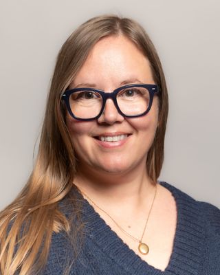 Photo of Mandy Calver - Abandonment | Attachment | Relationships - Mandy, Registered Psychotherapist (Qualifying)