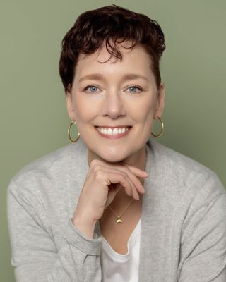 Photo of Pam Guthrie-Fleming, Counsellor, MA, CCC