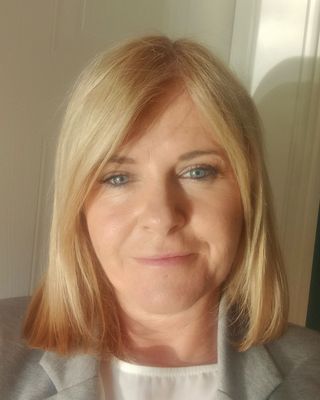 Photo of Rhonda Browne, Psychotherapist, MIACP