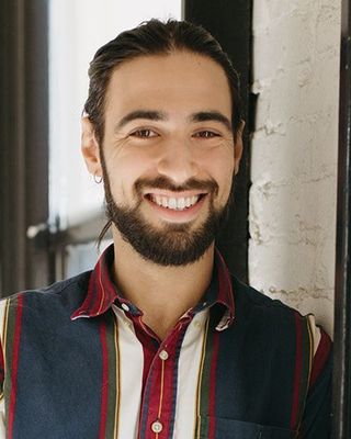 Photo of Eli Katzman, Licensed Social Worker Associate, LSWAIC, MSW