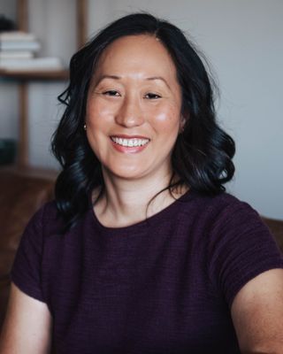 Photo of Dr. Jinna Lee, Psychologist in Utah