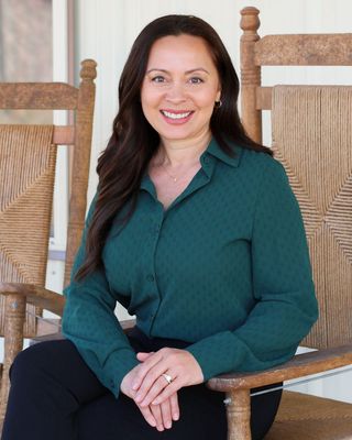 Photo of Stephanie L Davis, Clinical Social Work/Therapist, MSW, LCSW