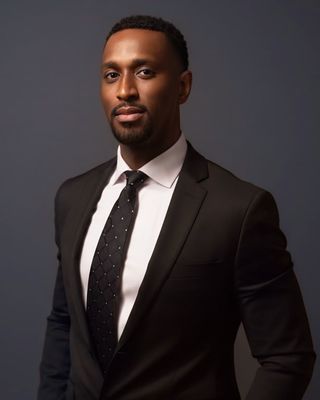 Photo of Victor Amobi, Psychiatric Nurse Practitioner, PMHNP