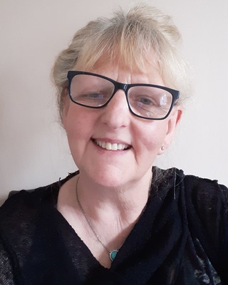 Photo of Wendy Sneddon, Counsellor in West Calder, Scotland