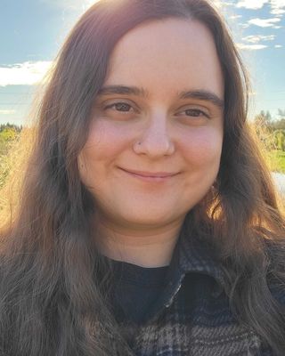 Photo of Carly Jacobs, Associate Clinical Social Worker, ASW